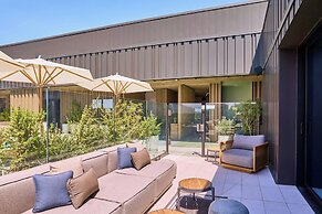 The REMI, Scottsdale, Autograph Collection