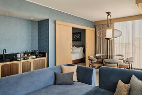 The REMI, Scottsdale, Autograph Collection