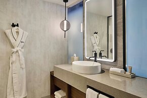 The REMI, Scottsdale, Autograph Collection