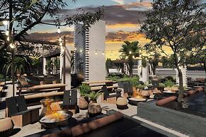 The REMI, Scottsdale, Autograph Collection