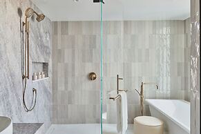 The REMI, Scottsdale, Autograph Collection