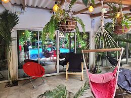 Hostal Hilltop Palomino