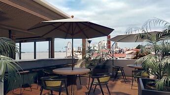 Hotel Rio Guayas
