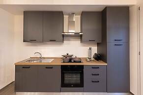 Urban Chic 2 Luxury Suites Apartment