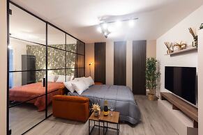 Urban Chic 2 Luxury Suites Apartment