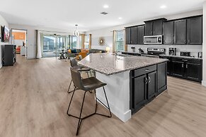 Spacious 7Bd Next to Clubhouse at Solara Resort