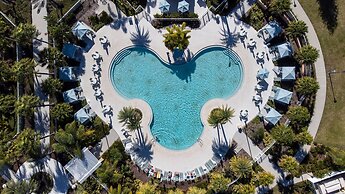 Spacious 7Bd Next to Clubhouse at Solara Resort