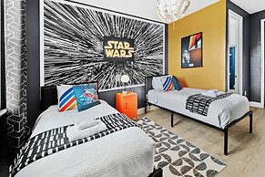 Spacious 7Bd Next to Clubhouse at Solara Resort