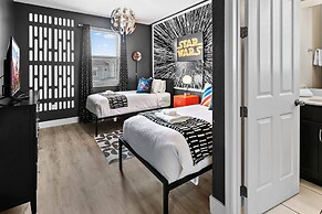 Spacious 7Bd Next to Clubhouse at Solara Resort