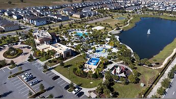 Spacious 7Bd Next to Clubhouse at Solara Resort