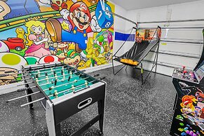 Spacious 7Bd Next to Clubhouse at Solara Resort