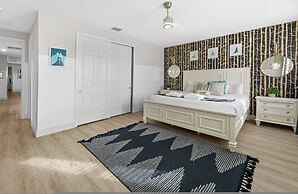 Spacious 7Bd Next to Clubhouse at Solara Resort