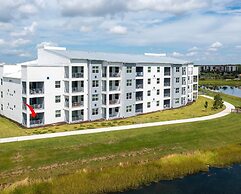 Amazing Townhome With Lake View at Storey Lake Resort