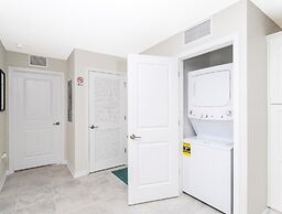 Amazing Townhome With Lake View at Storey Lake Resort