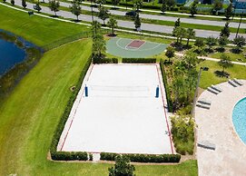 Amazing Townhome With Lake View at Storey Lake Resort