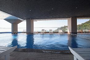 Luxury Mermaid Seaside Condotel Vung Tau