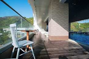 Luxury Mermaid Seaside Condotel Vung Tau