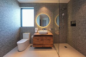 Villa Walking Distance to Beach-Seminyak