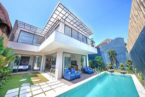 Villa Walking Distance to Beach-Seminyak