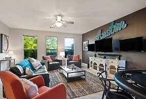 Single Malt Manor Downtown Austin