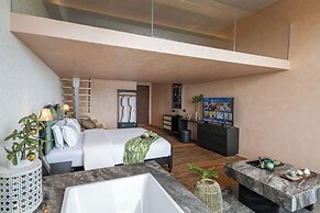 Nemo's Home seaside INN