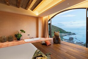 Nemo's Home seaside INN