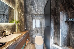 Nemo's Home seaside INN