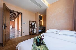 Nemo's Home seaside INN