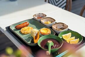 Nemo's Home seaside INN