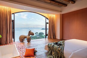 Nemo's Home seaside INN