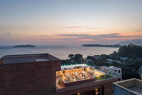 Nemo's Home seaside INN