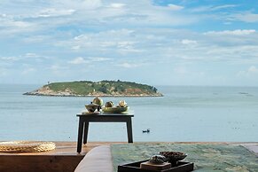 Nemo's Home seaside INN