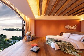 Nemo's Home seaside INN