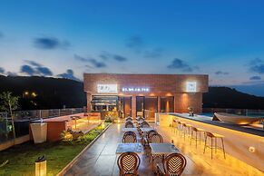 Nemo's Home seaside INN