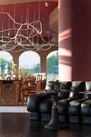 Nemo's Home seaside INN