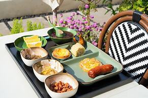 Nemo's Home seaside INN