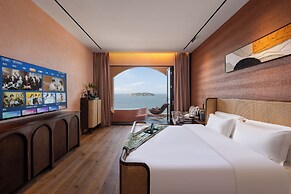 Nemo's Home seaside INN