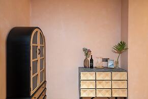 Nemo's Home seaside INN