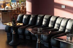 Nemo's Home seaside INN