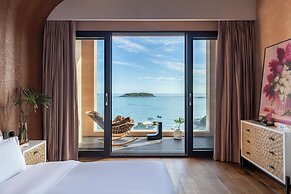 Nemo's Home seaside INN