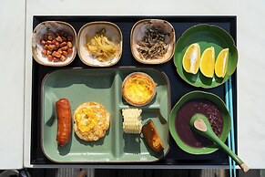 Nemo's Home seaside INN