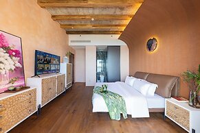 Nemo's Home seaside INN