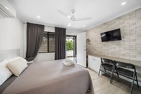 Verandah Motel