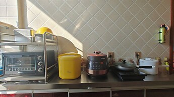 Mommy's home with breadfast and more