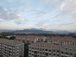 Mommy's home with breadfast and more