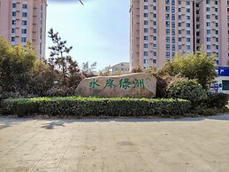 Mommy's home with breadfast and more