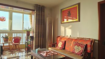 Mommy's home with breadfast and more