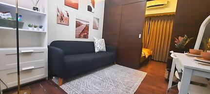 Air Residences-Contemporary Scandi w/Skyline view