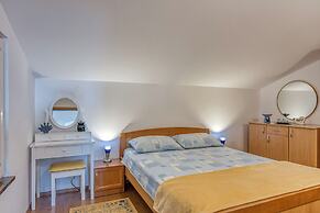 Apartment Jakara 1