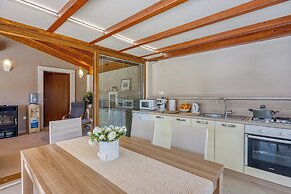 Apartment Jakara 1